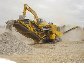 Popular Images of Tracked Mobile Crusher Plant 16742876